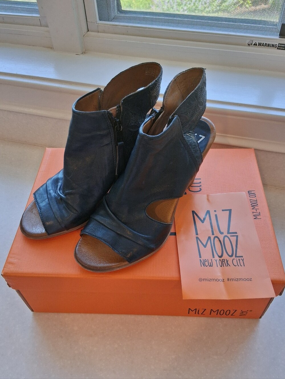 Miz Mooz MindyNavy Leather Open-Toe Heels